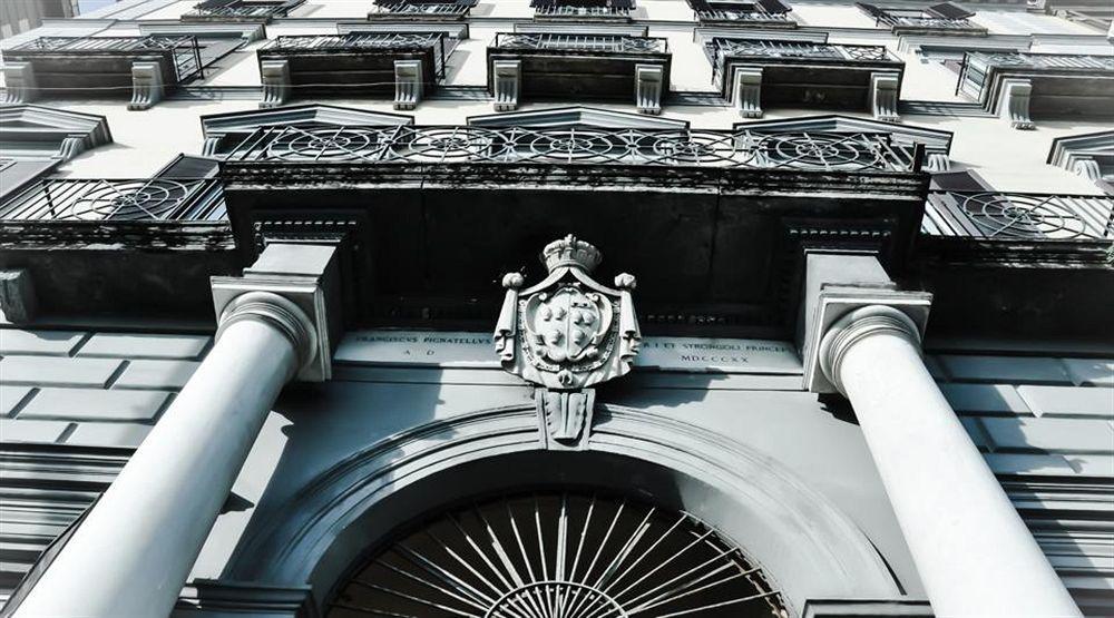 Bed and Breakfast The Royals Experience Neapol Exteriér fotografie