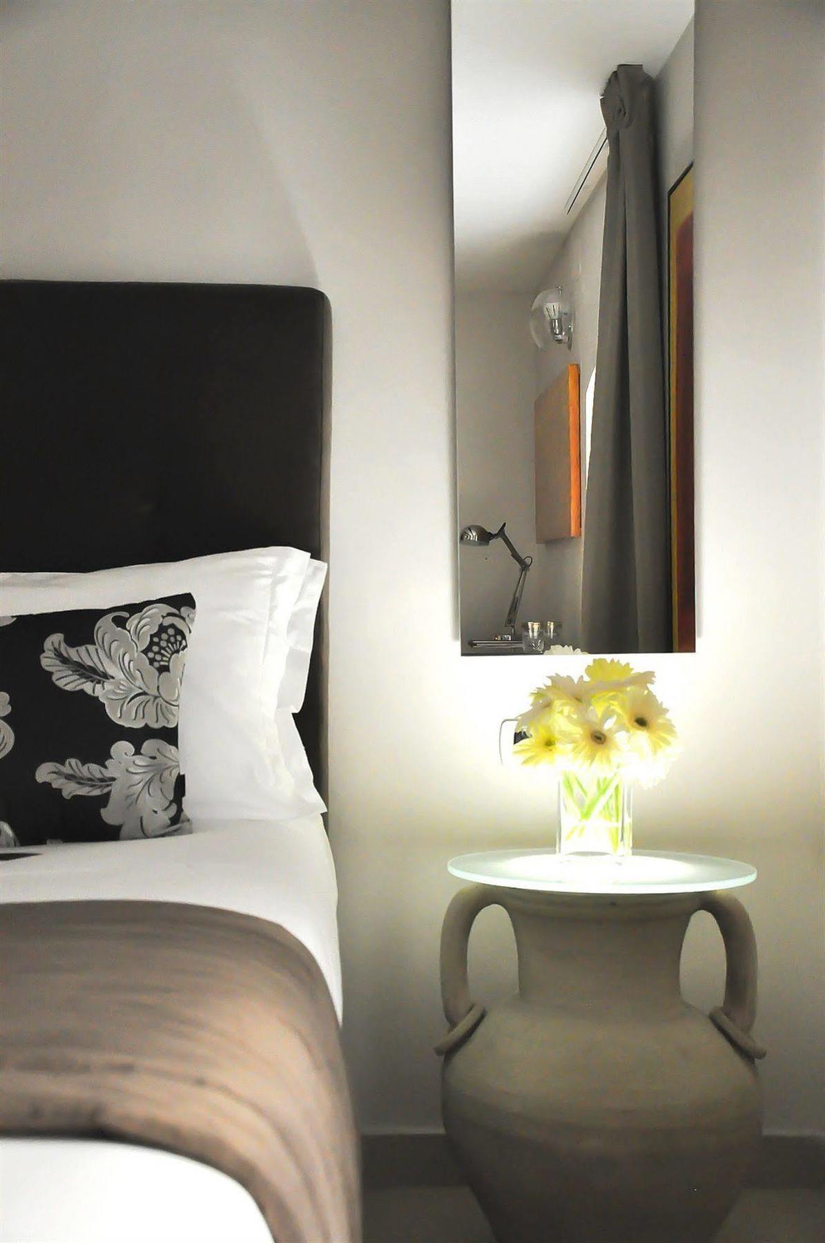 Bed and Breakfast The Royals Experience Neapol Exteriér fotografie