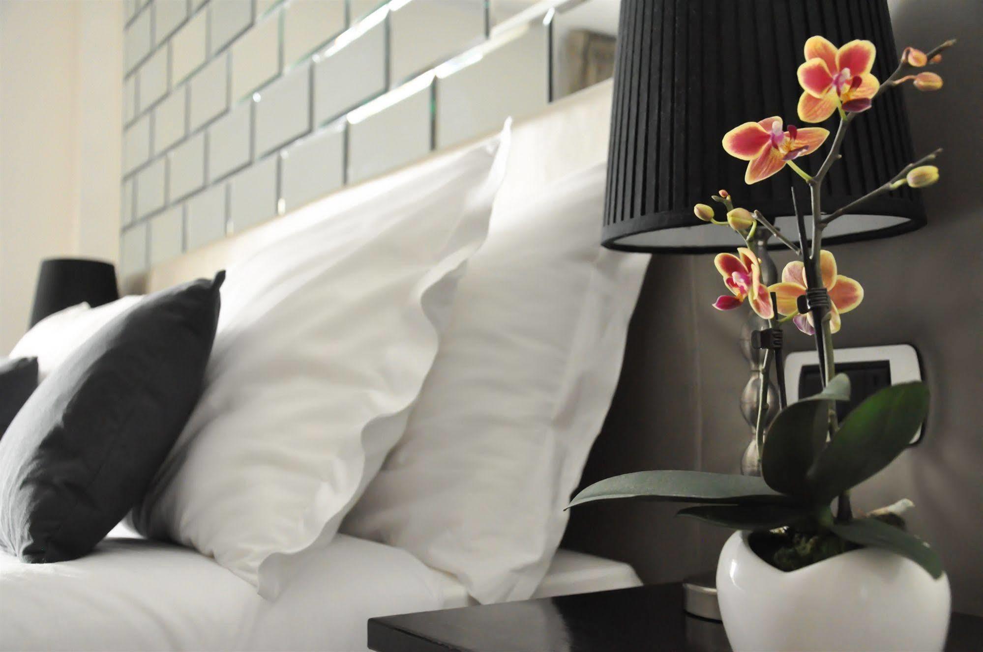 Bed and Breakfast The Royals Experience Neapol Exteriér fotografie
