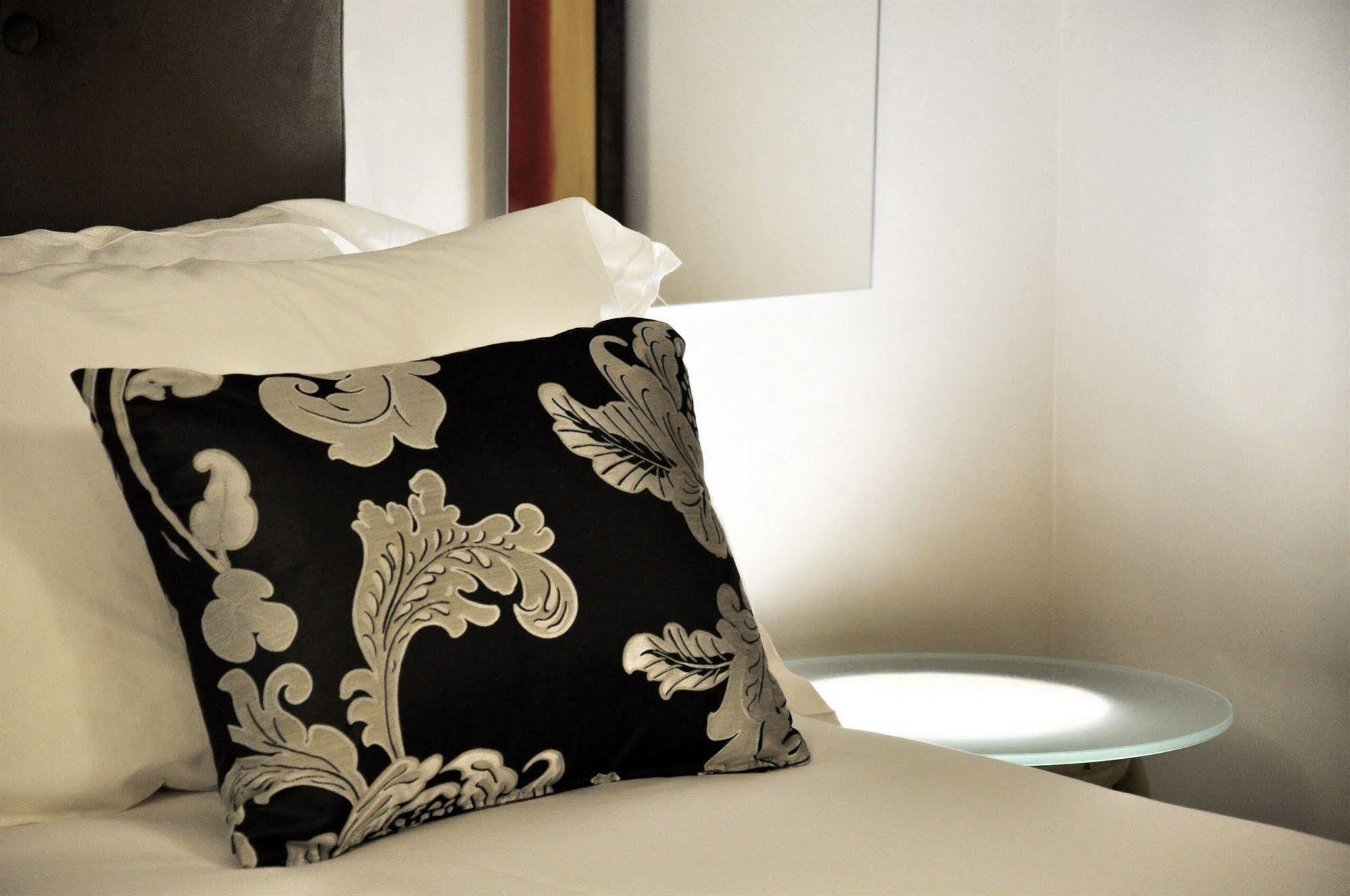 Bed and Breakfast The Royals Experience Neapol Exteriér fotografie